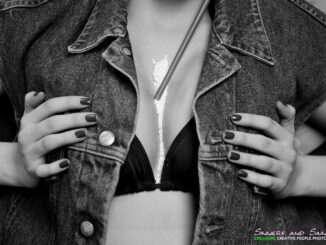 Curves & Shadows - PuderLuder
